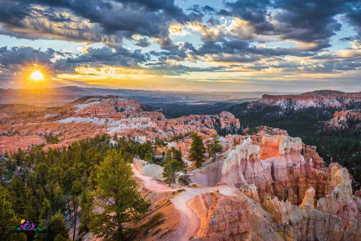 USA National Parks Hiking Tour | Zion-Bryce-Grand Canyon 7 Day Package